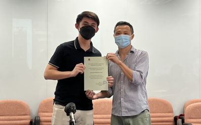 Myles Ng Wins Department Award for Economics Paper