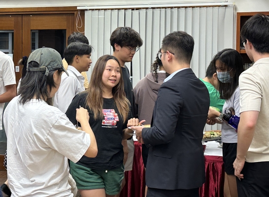 Conversations continued after the event ended.