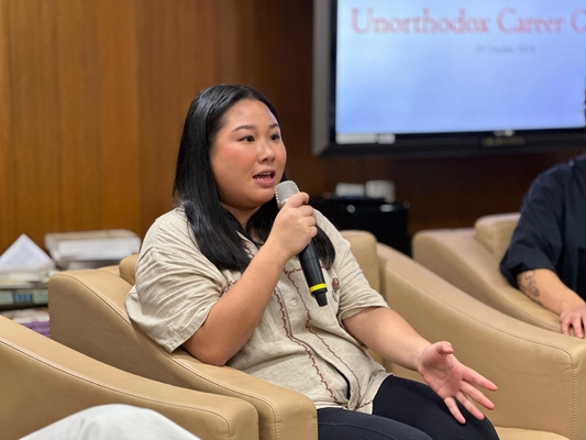 MC alumna Olivia Zhong