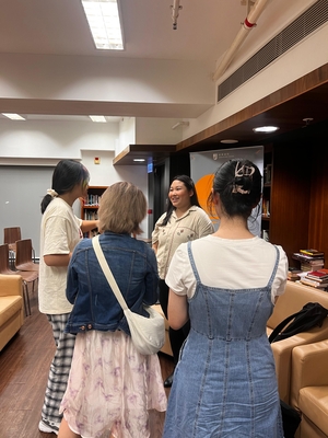 Students speaking with Olivia