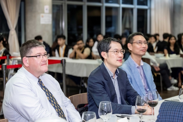 Morningside College leadership and fellows were in attendance.