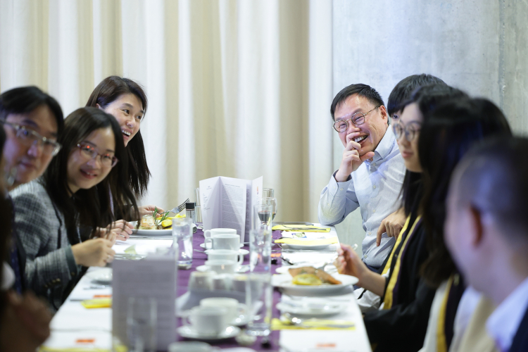 Dinner for Families of the Incoming Class of 2022 and Formal Hall Dinner - Photo - 4