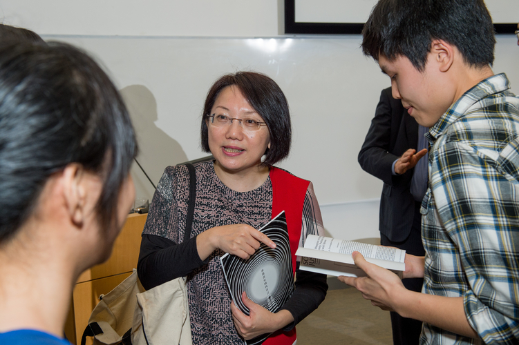 Distinguished Visitor - Professor Fan Yun (4-8 April 2016) - Photo - 4