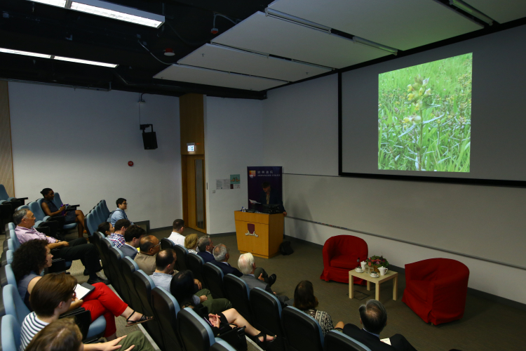 Distinguished Visitor - Professor Simon Armitage (11-12 October 2017) - Photo - 17