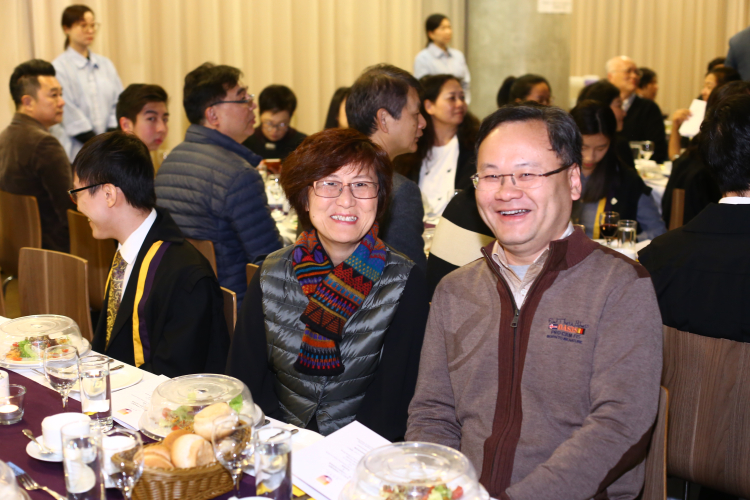 Dinner for Families of the Incoming Class of 2018 and Formal Hall Dinner - Photo - 9