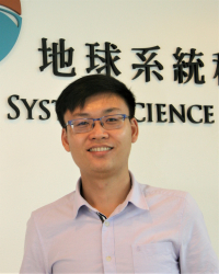 Headshot of Professor Yen Joe Tan