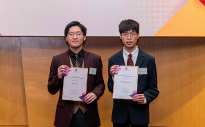 Eric Wang and Silas Wong Awarded the Vice-Chancellor’s Scholarships for Excellence